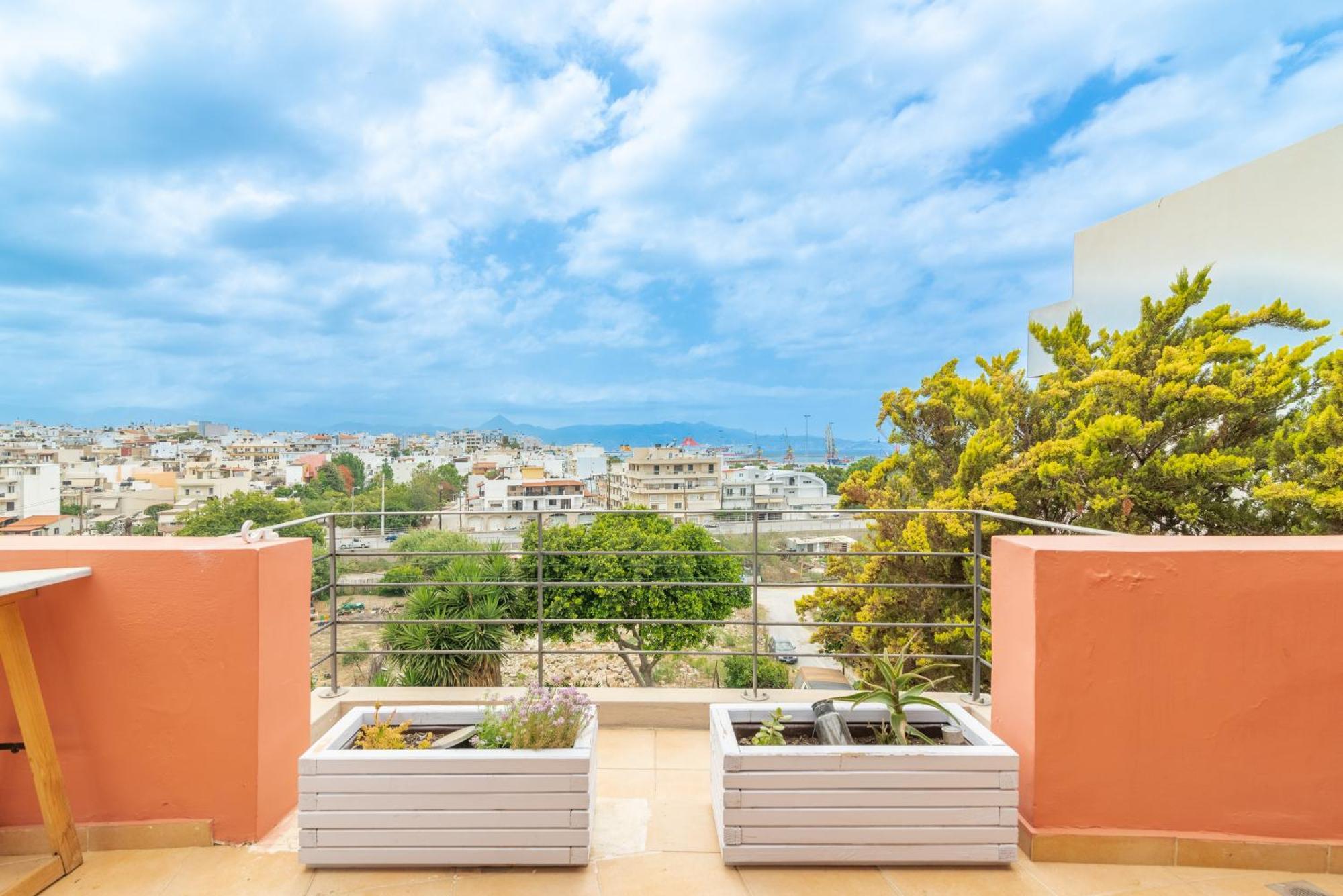 City Loft Near The Airport With Seaview Heraklion  ภายนอก รูปภาพ